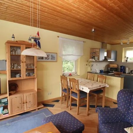 10 Apartment