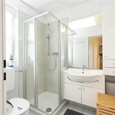 Apartment 10 Schonberger Strand
