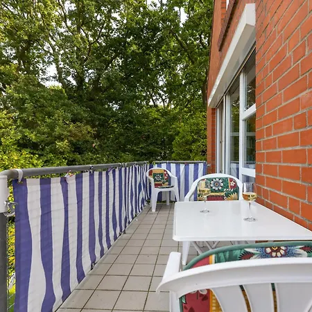 10 * Schonberger Strand